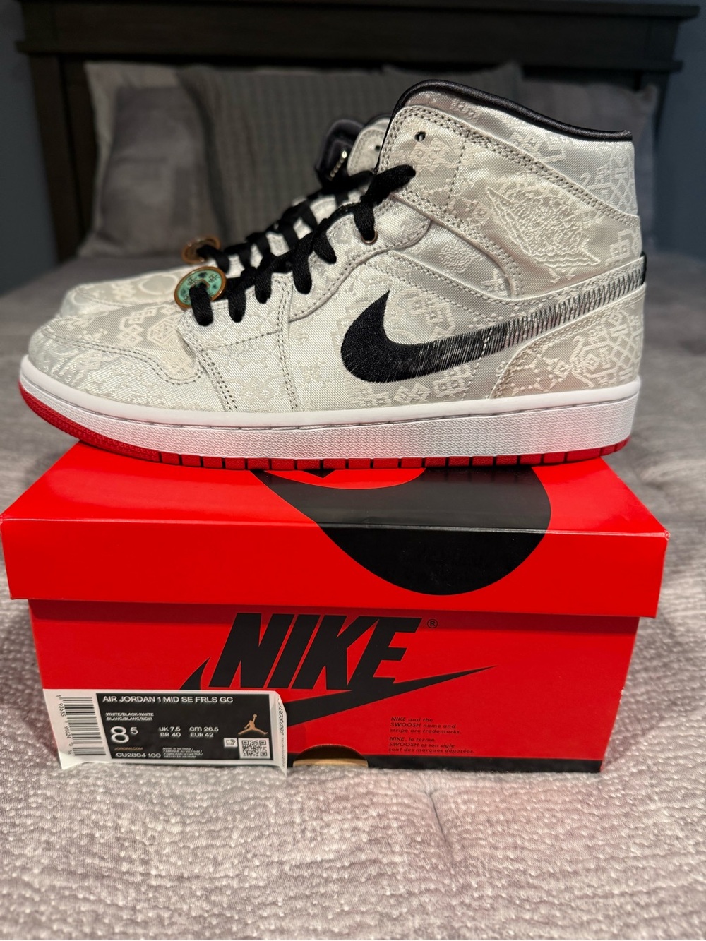 NWT Men’s Clot x Air Jordan 1 Mid ‘Fearless’ Sneakers